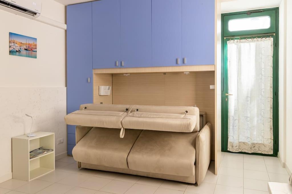 La Casa Di Anna, In Palazzina Liberty Fronte Parco Apartman Bordighera Kültér fotó